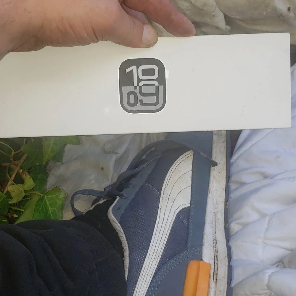Apple watch Series 10 BOX ONLY!